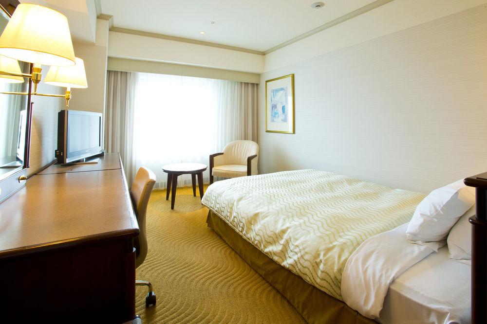 Nikko Kansai Airport - 3 Mins Walk To The Airport Hotel 4*